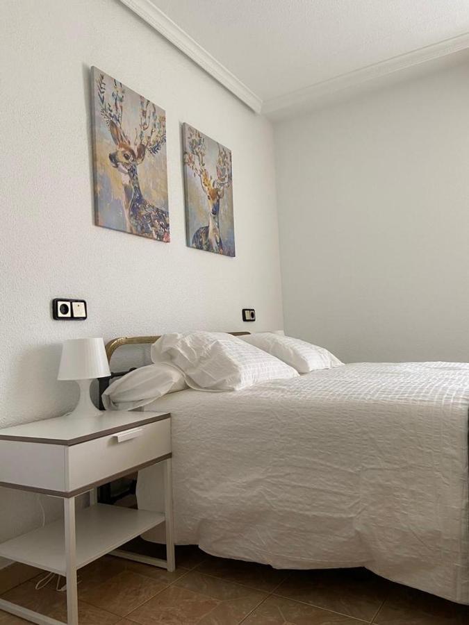Precioso apartamento con terraza. Appartamento Ávila Esterno foto